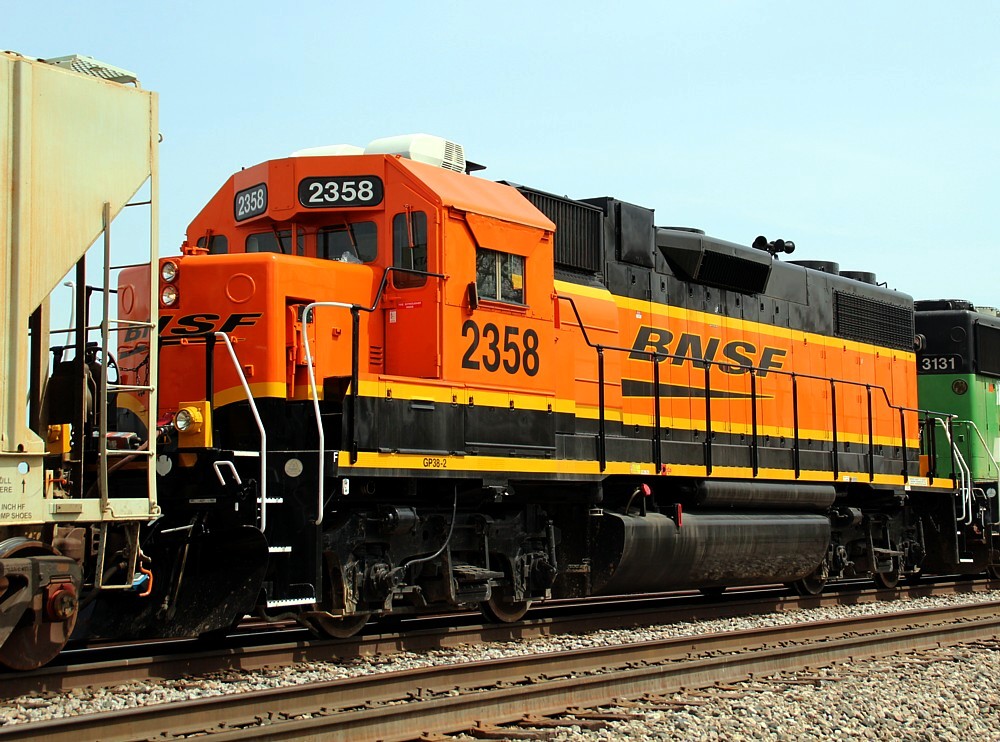 BNSF 2358